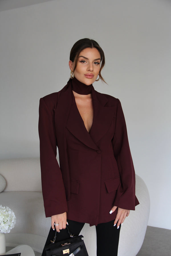 جكيت ربط مع وشاح