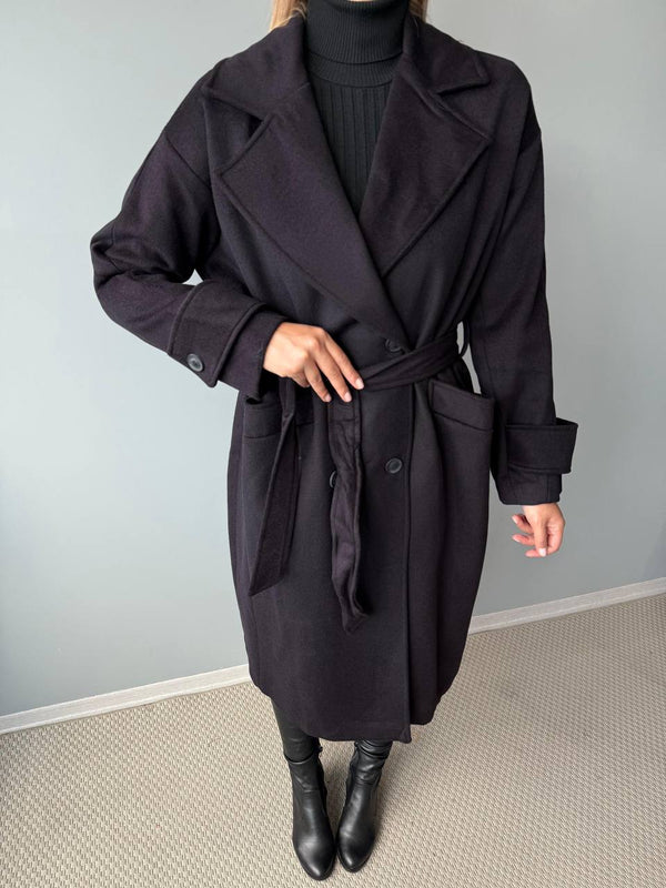 جكيت طويل باللون العنابي الغامق