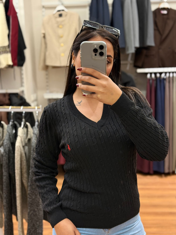 بلوز بولو رالف لورين محبوك على شكل V