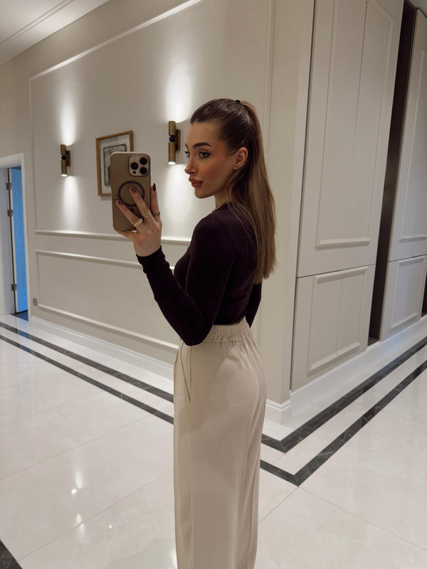 بنطلون زر ذهبي عريض