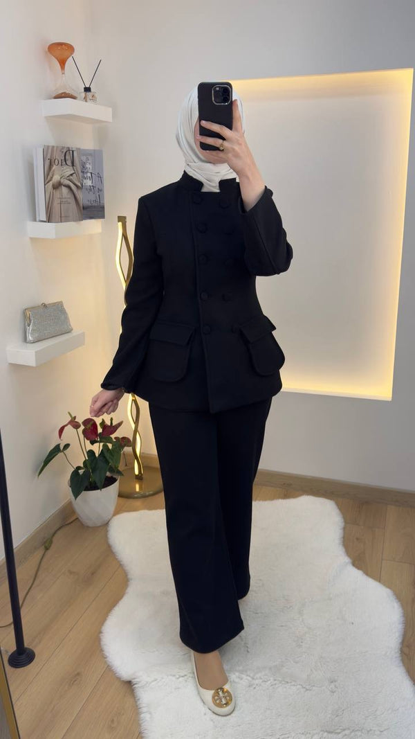 طقم رسمي شتوي باللون الاسود