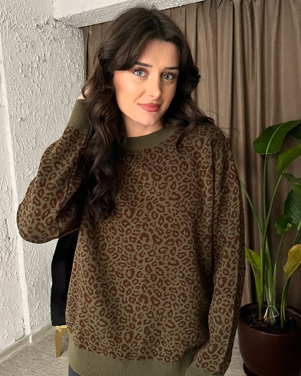 بلوزة ليوباردو قصيرة