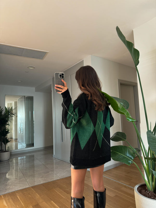 بلوزة البقلاوة