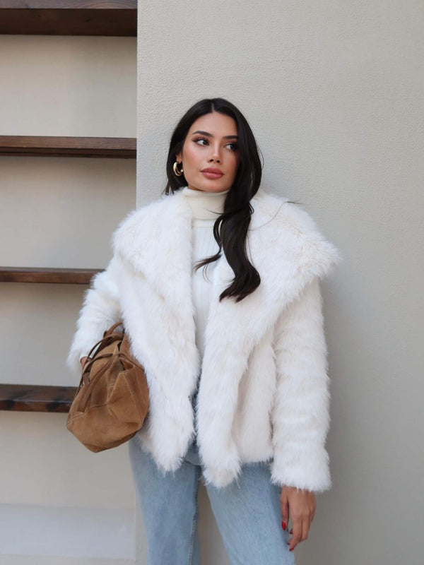 جاكيت فرو قصير