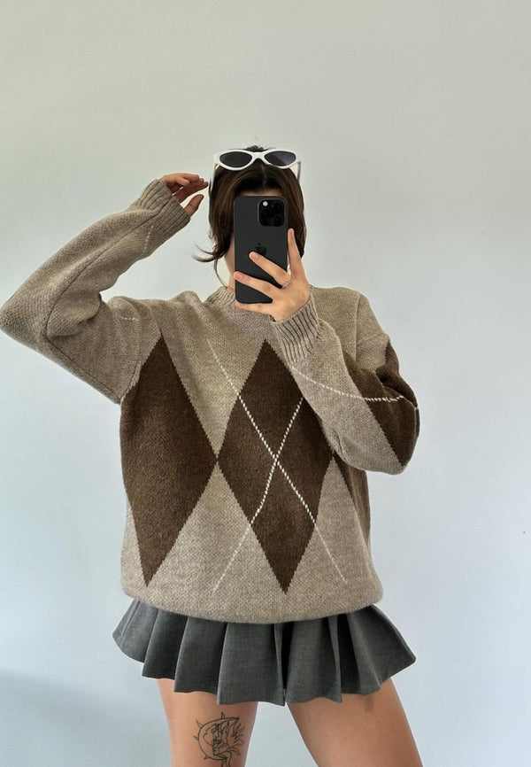 بلوزة البقلاوة لونين