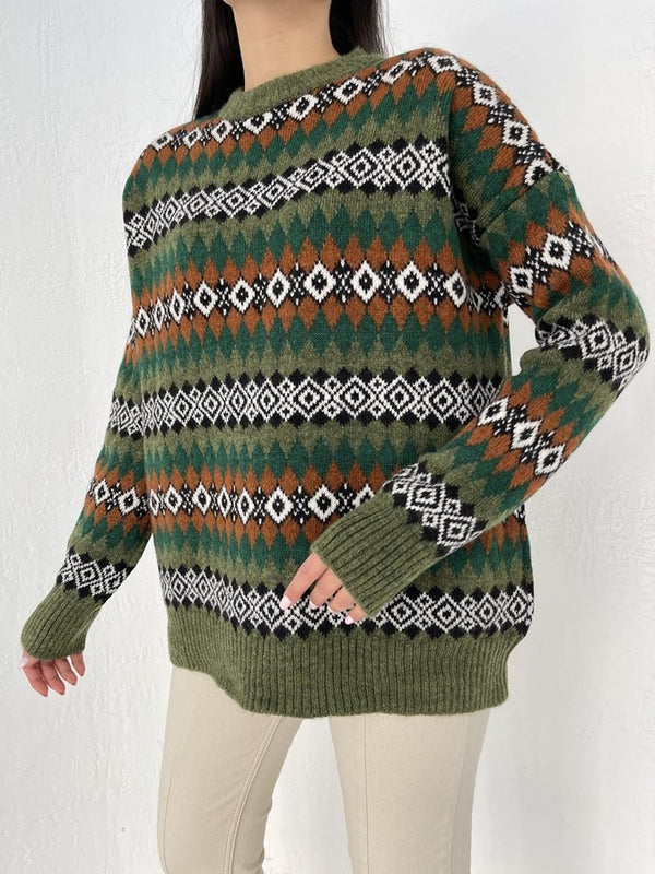 بلوز مزخرف قصيرة