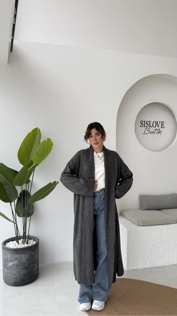 كارديغان مانون التريكو الطويل