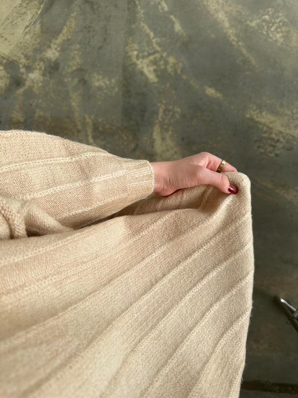 بلوز مقاس موحد مضلعة قبة بولو