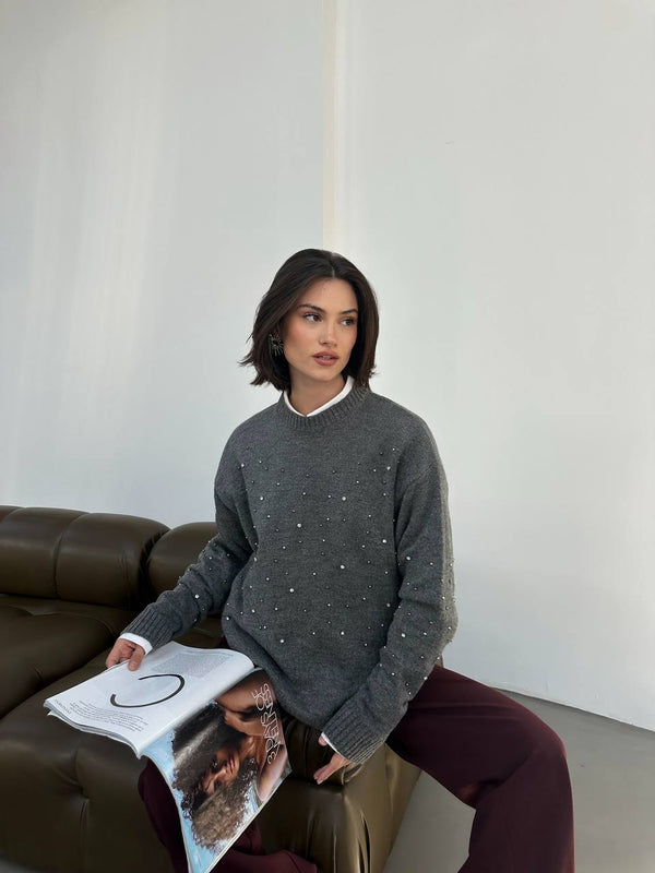 بلوزة مرصعة