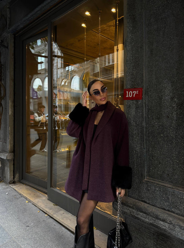 معطف أوبيرا