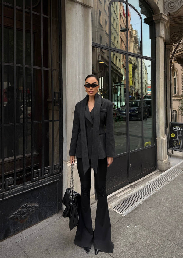 جكيت كشمير مع وشاح