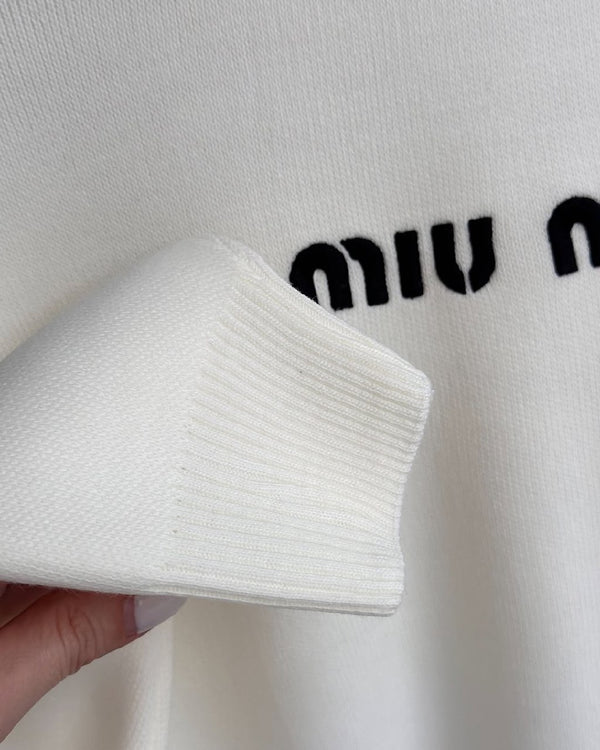 بلوزة جولف miu