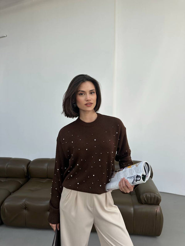 بلوزة مرصعة