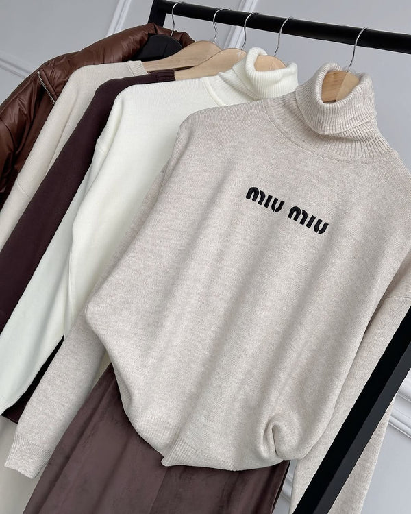 بلوزة جولف miu