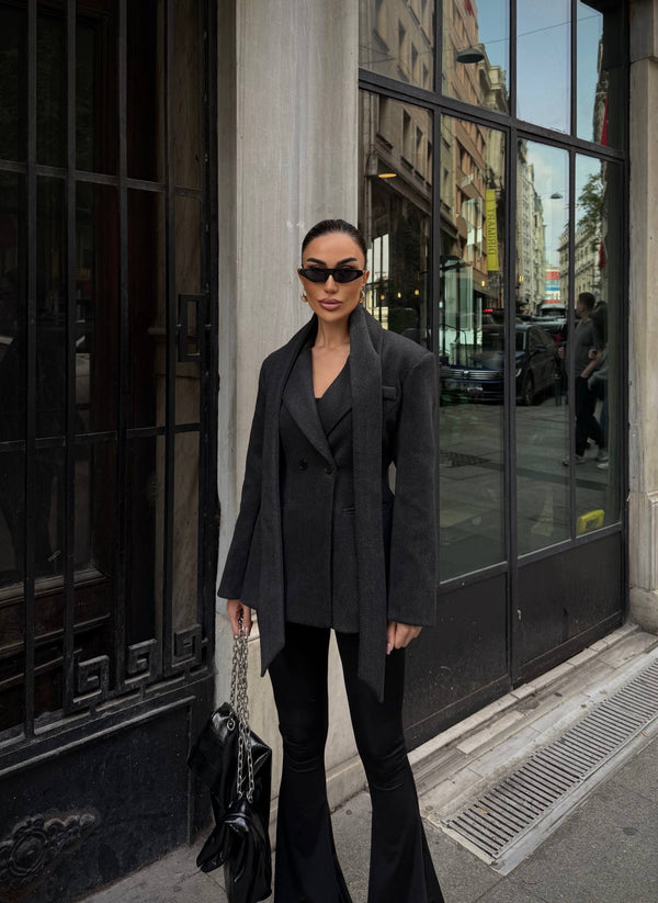 جكيت كشمير مع وشاح