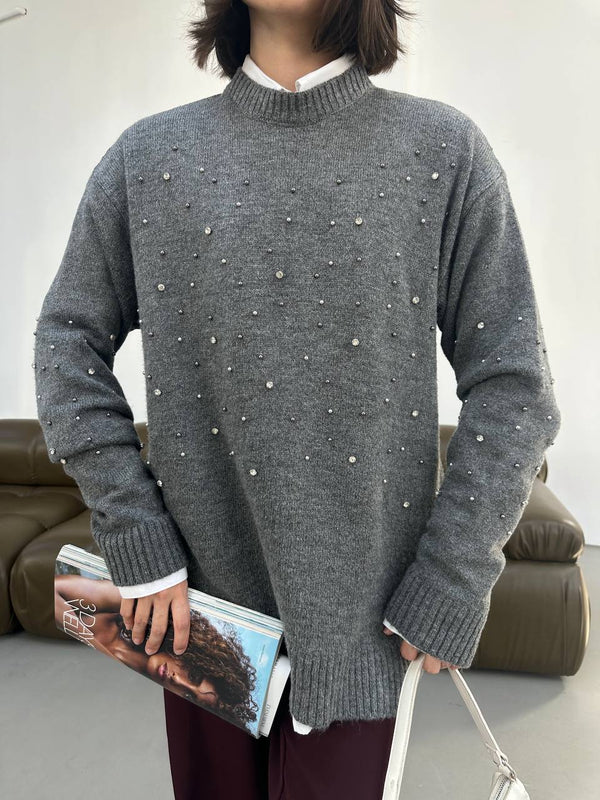 بلوزة مرصعة