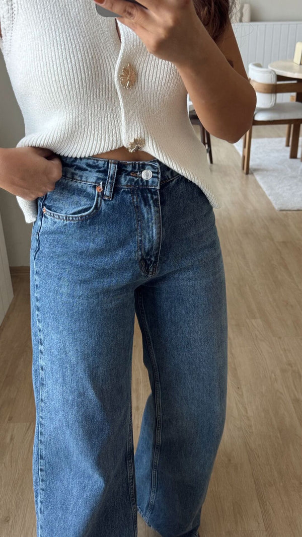 Straight jeans