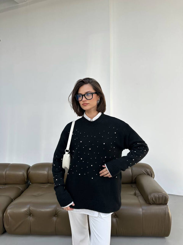 بلوزة مرصعة