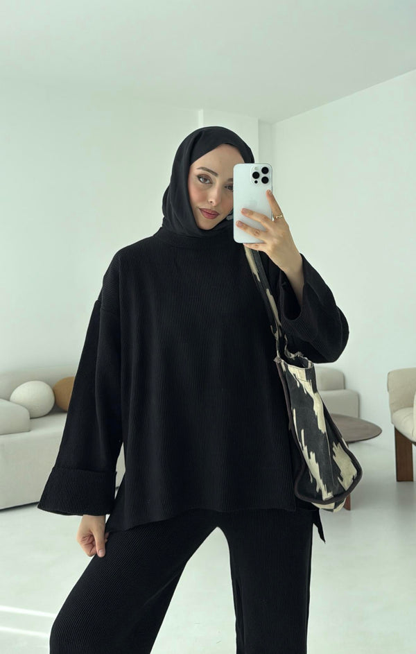 طقم تريكو سيلانيك اسود