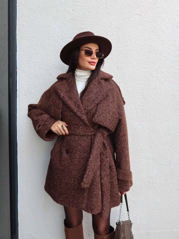 معطف كيرشلي باللون البني