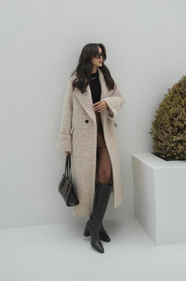 جكيت صوف طويل باللون البيج