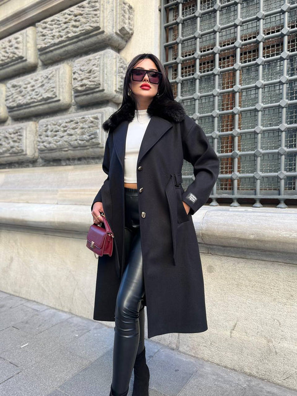 جكيت جوخ مع فروة ربط