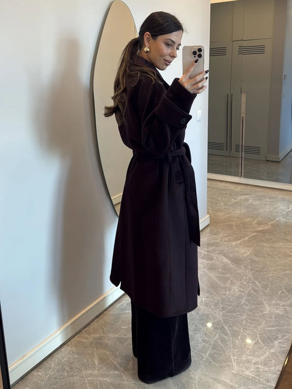 معطف Aurélia طويل باللون العنابي الغامق