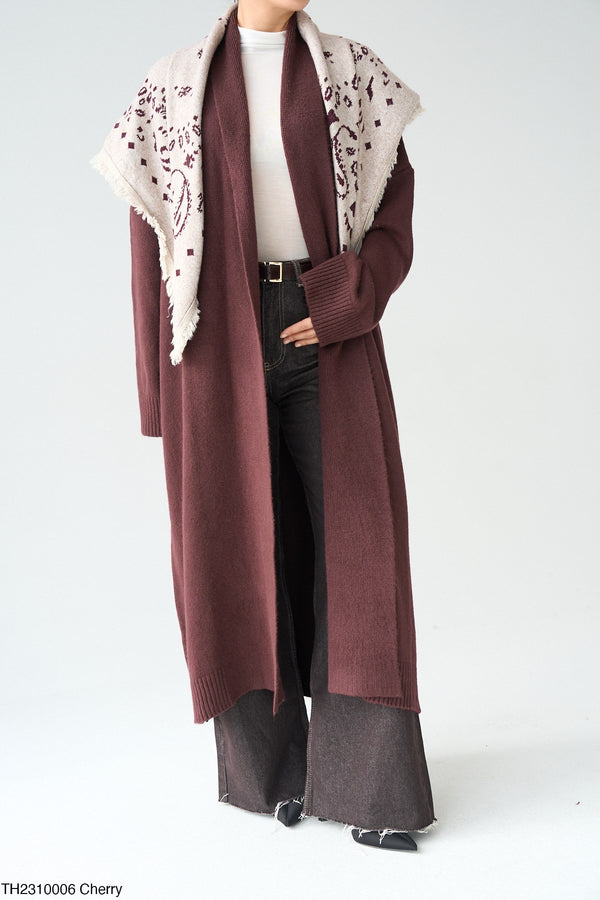 كارديغان مانون التريكو الطويل