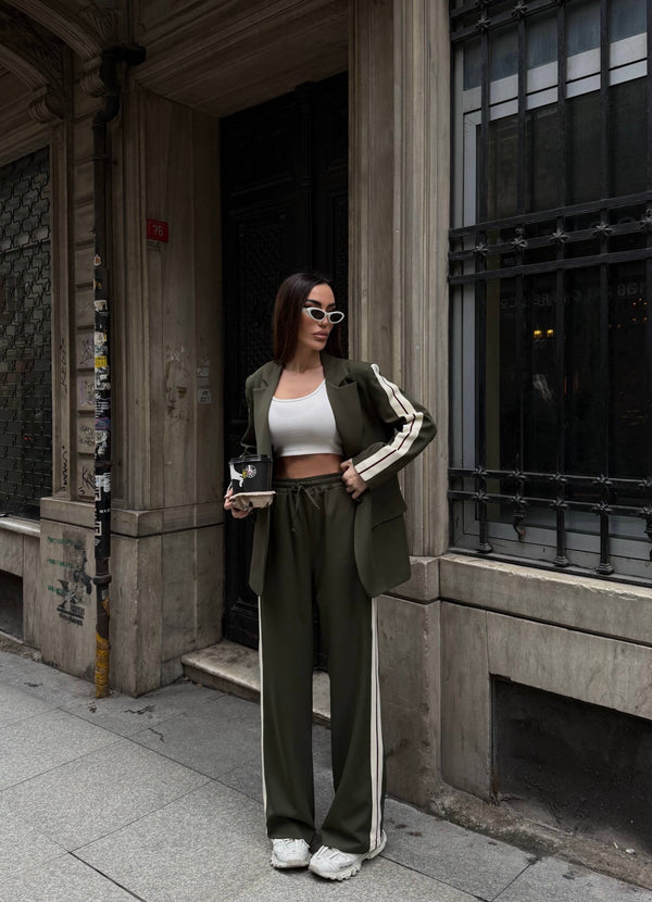 طقم رسمي سبور