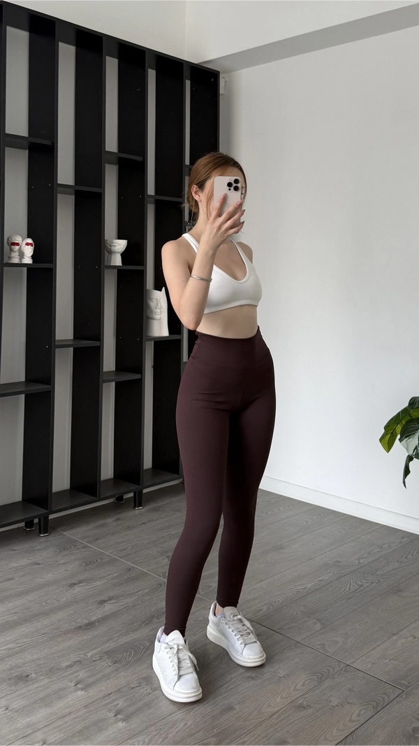 تايت مبطن قماش خميلّ