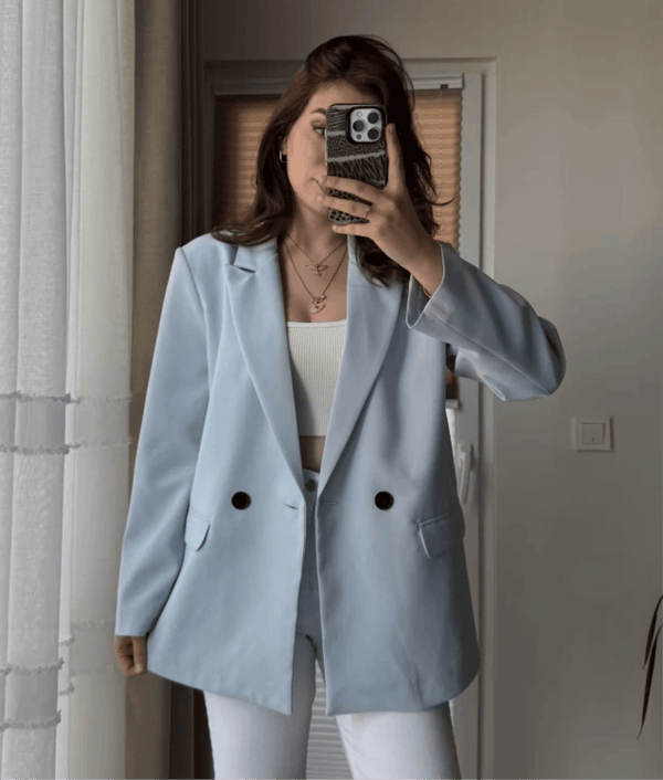 بليزر ترندي مع ازرار - Sateen style
