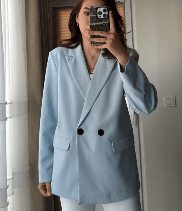 بليزر ترندي مع ازرار - Sateen style