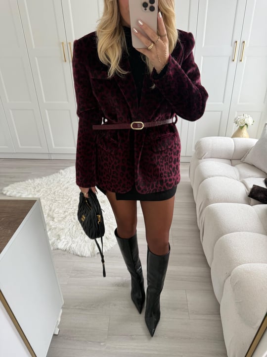 جكيت جوخ ليوباردو