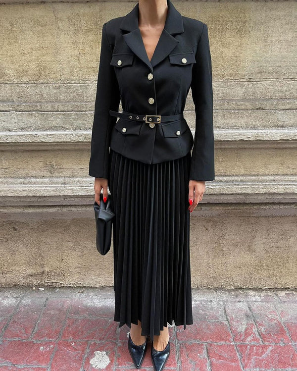 طقم بليزر مع تنورة اسود Gabriela Set - Sateen style